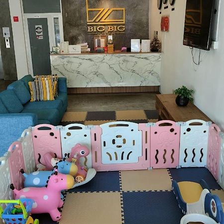 ג'והור בהרו Big Big Hotel מראה חיצוני תמונה